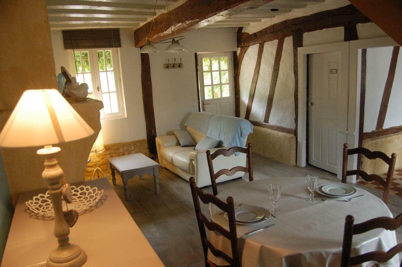La Chaiserie La Croix-Saint-Leufroy 외부 사진